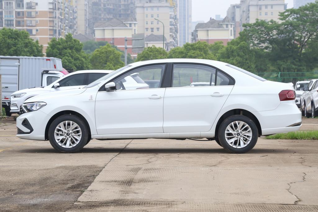 捷达va3落地最低多少钱,22款捷达va3手动最低配