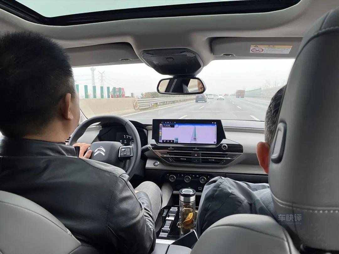 哪款轿车比凡尔赛c5x好,凡尔赛c5x哪款车值得买