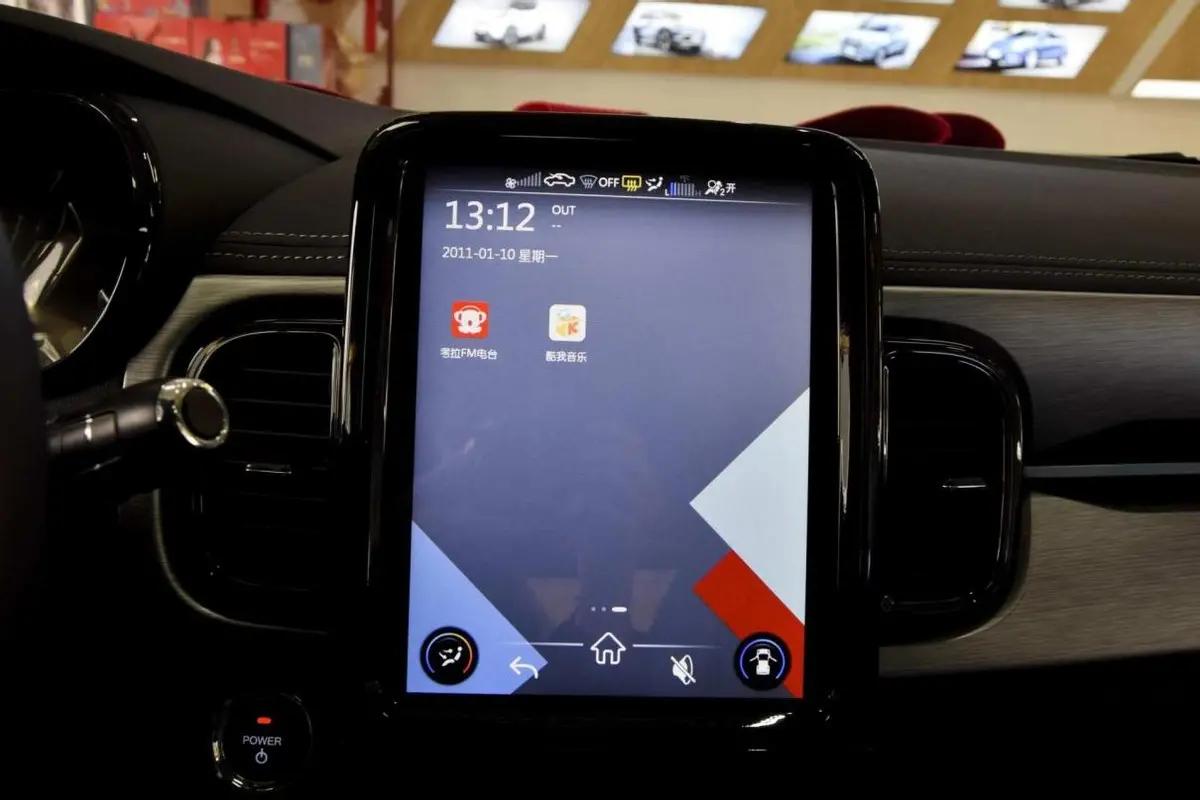 奇瑞小蚂蚁新能源代步车推荐,好看又便宜又不烧油的小车