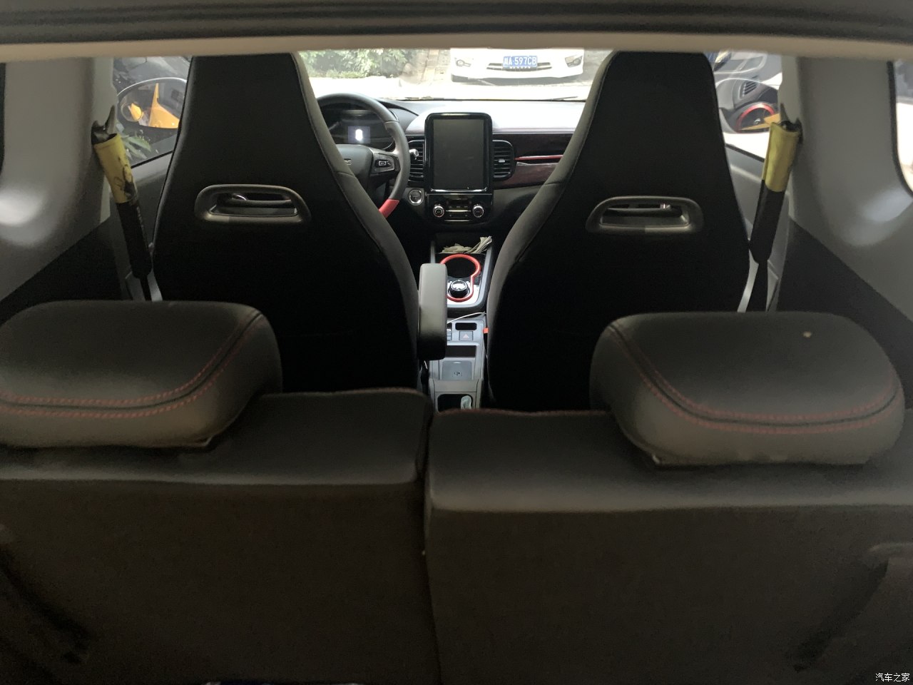 车友分享：性价比高，好开好看也有点小气的小蚂蚁