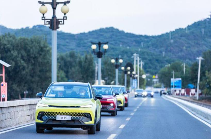 燃油车有智能网联吗,燃油车电动车智能车