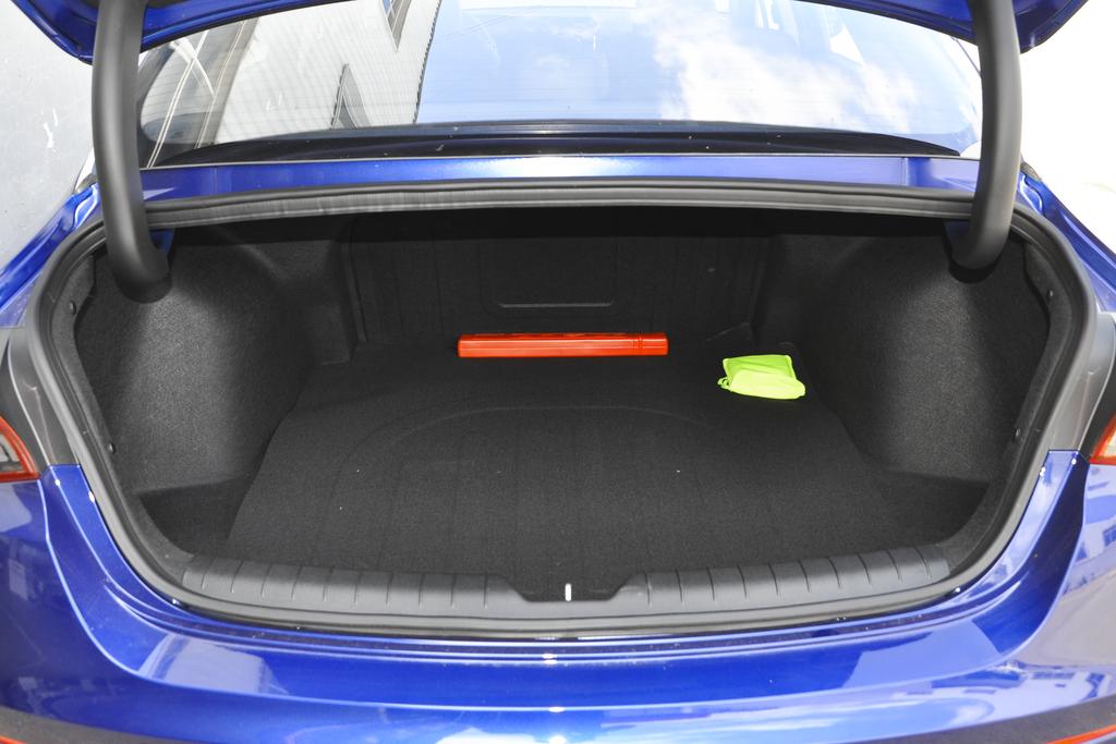 起亚k5二手车值得买吗,2011款起亚k5二手车多少钱