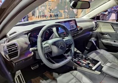 凡尔赛特别版用车感受,凡尔赛势不凡落地价及用车成本