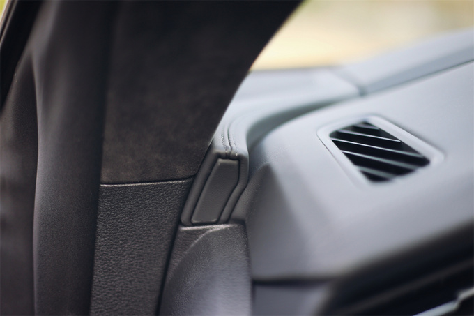 《豪华180》评奥迪RSQ8足够豪华的性能车啥样？