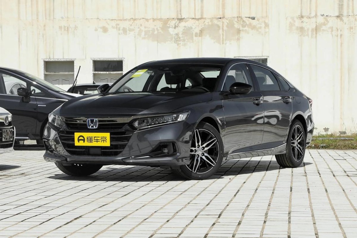 天籁与雅阁与凯美瑞哪个性价比高,日系天籁雅阁凯美瑞谁最强