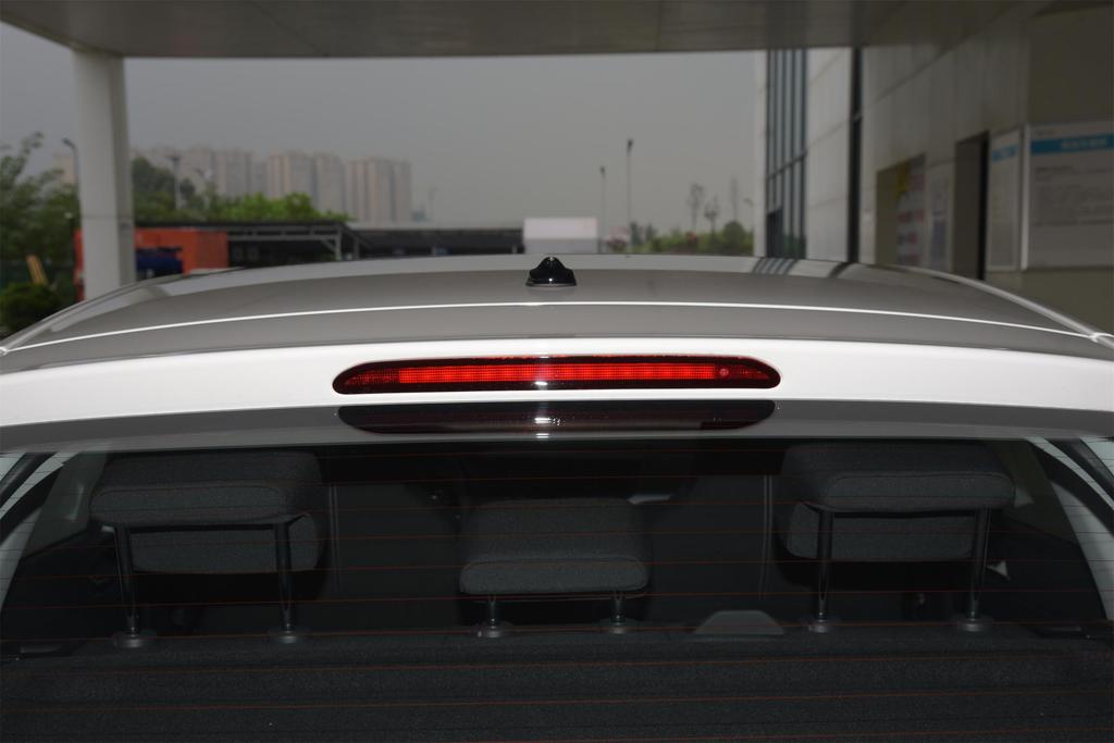 polo鎼烘墜椋為┌浜虹敓,polo鍚岀郴鍒楄溅