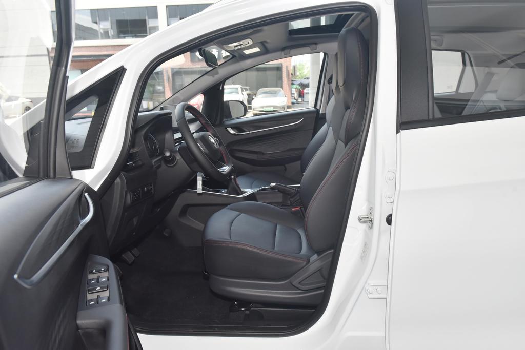 睿蓝汽车x3pro优惠多少,睿蓝汽车x3pro提车德阳