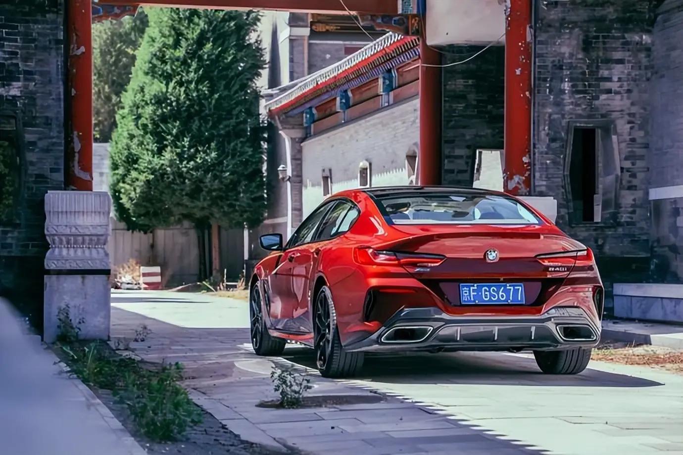 人生第一台轿跑全新宝马840i,宝马840i四门轿跑实测百公里加速