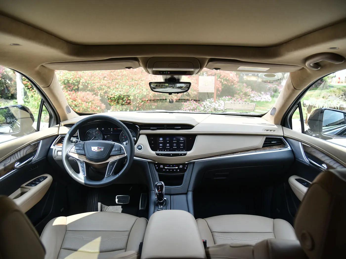 自适应巡航凯迪拉克xt4,凯迪拉克xt5黑武士闪亮登场