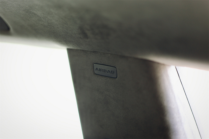 《豪华180》评奥迪RSQ8足够豪华的性能车啥样？