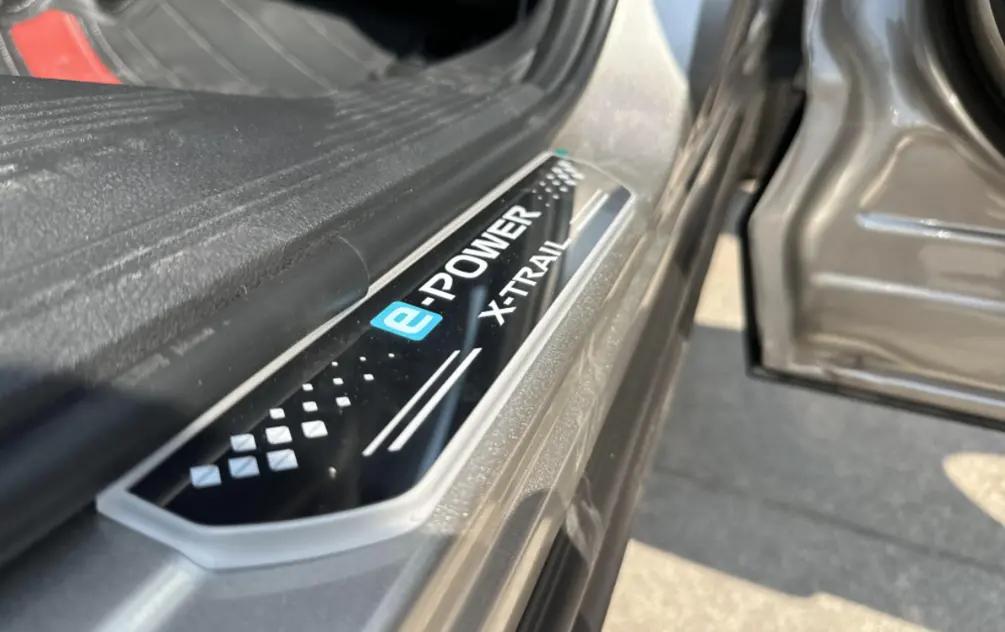 超混电驱奇骏全球最低价上市,奇骏19万级混动四驱顶配