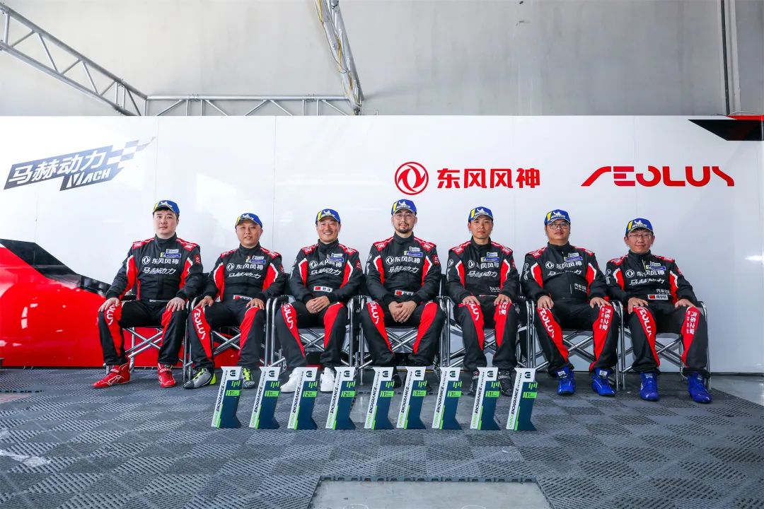 赛道极轿跑奕炫,奕炫赛道版车型