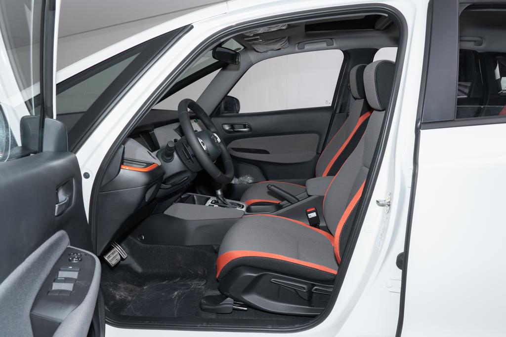 本田life最新优惠价,东风本田lifecrosstar灵趣版