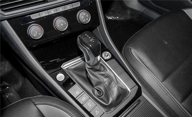 速腾2021款280tsidsg舒适智联版,速腾12t怎么样