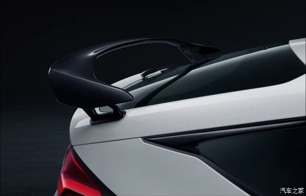 乘风竞速一露锋芒突破而生