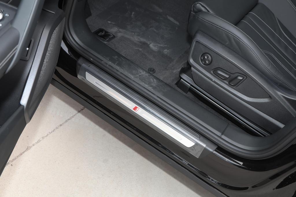 奥迪q5l二手车价格,奥迪q5lsportback和q5l哪个好