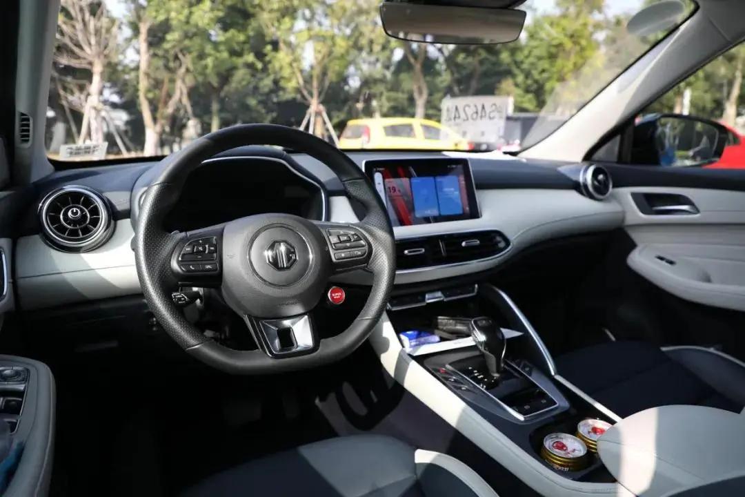 mg领航手动挡测评,试驾名爵mg领航版