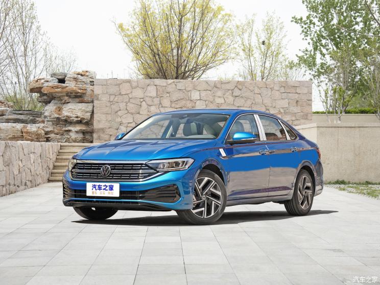 速腾和奔驰c,新速腾好还是老速腾好