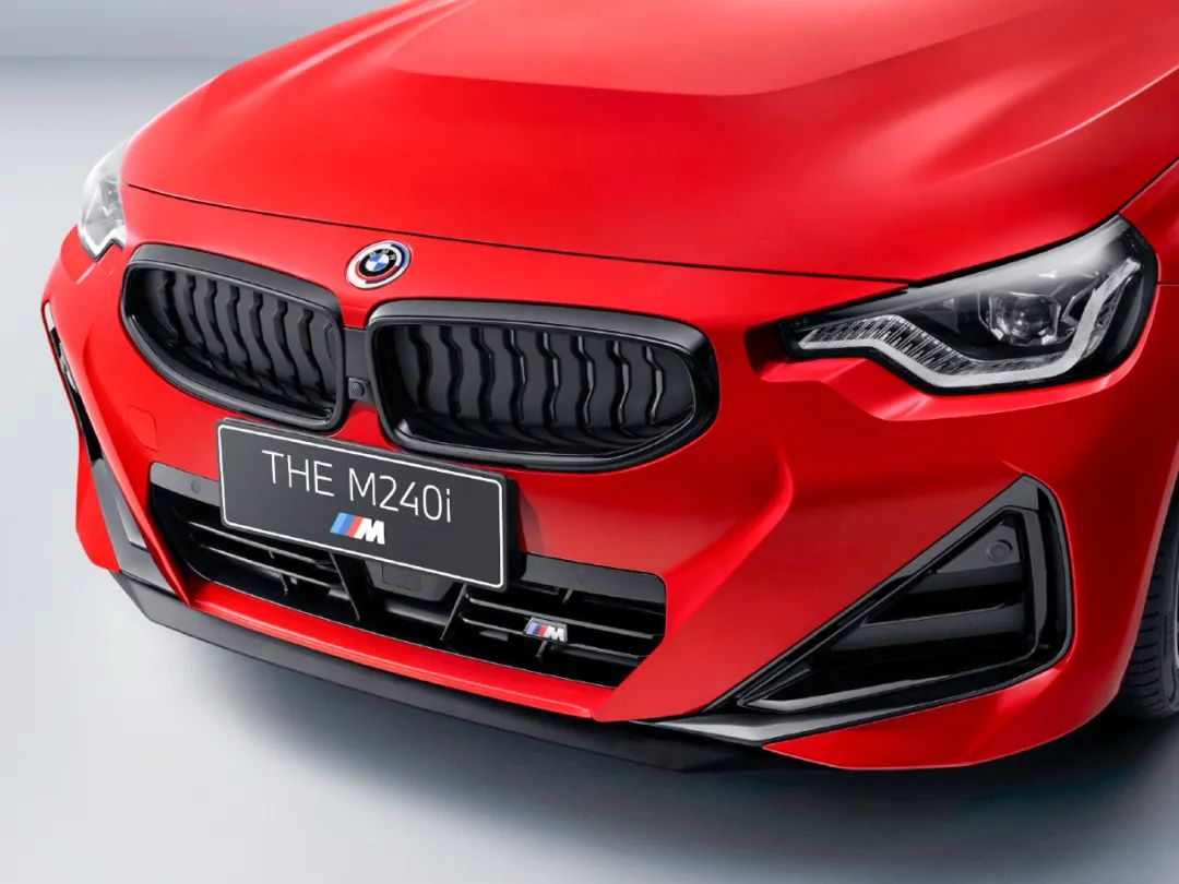 宝马m240i国内售价六缸,m240i宝马2022黑武士