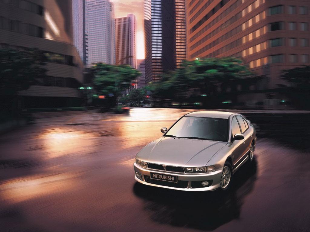 宝岛车事|不可貌相的“鲨鱼头”——三菱第八代戈蓝的那些事