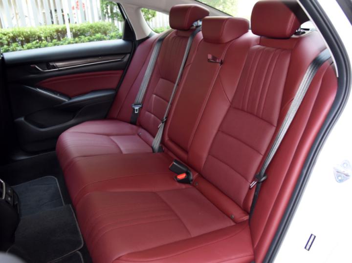 新款本田雅阁购车手册:16.98万元起售,哪款配置值得买?