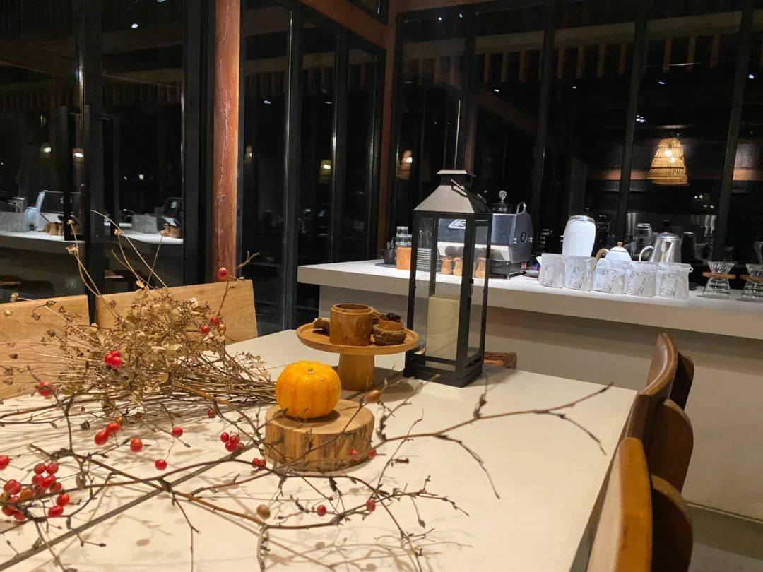 宝马ix3高速实际续航测评,宝马ix3满电才295公里