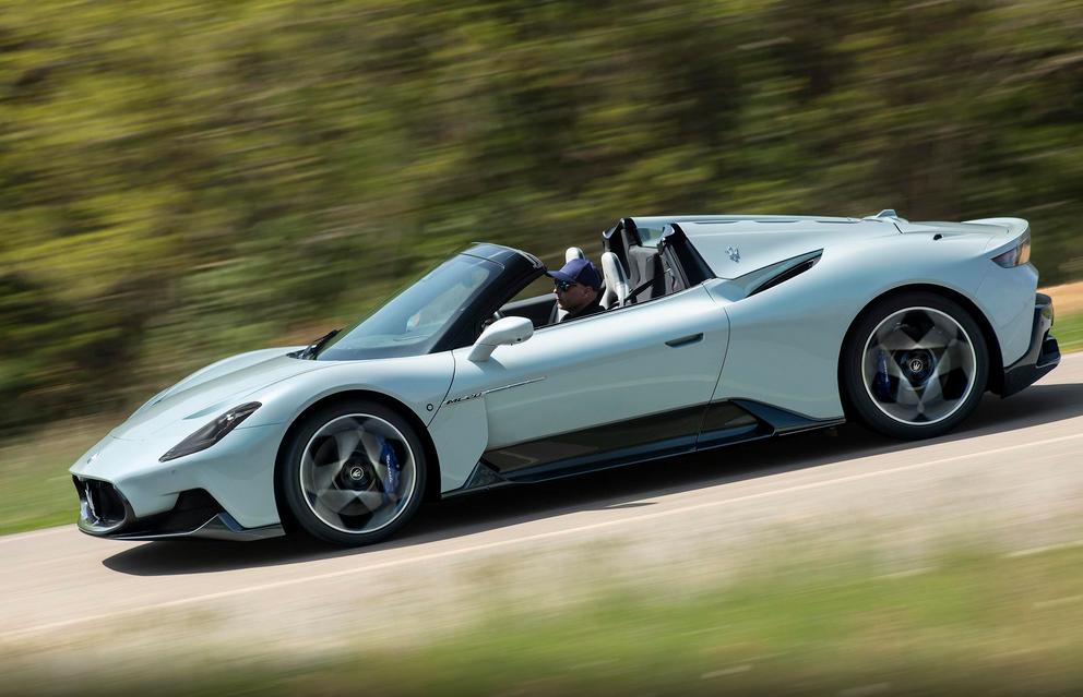 玛莎拉蒂mc20新款来袭,玛莎拉蒂mc20到底有多强