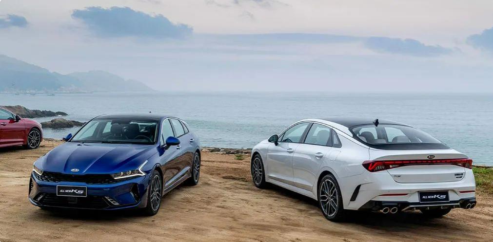 20万左右公认最好的运动轿车,9到13万最适合年轻人的运动家轿