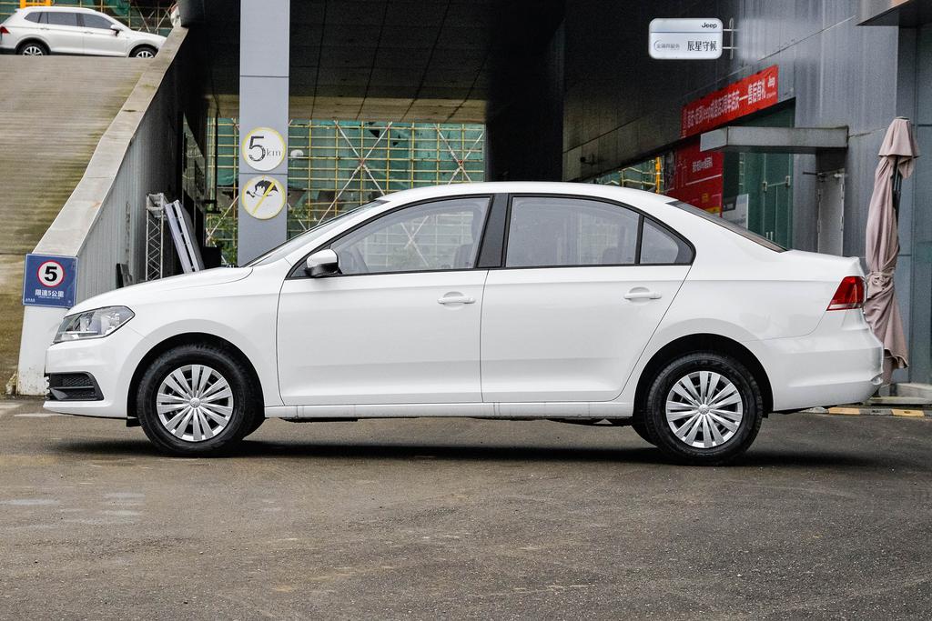 桑塔纳走遍天下都不怕bgm,桑塔纳走遍天下都不怕视频