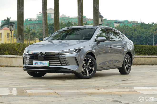 比亚迪驱逐舰05行情,比亚迪护卫舰07和驱逐舰05哪个好