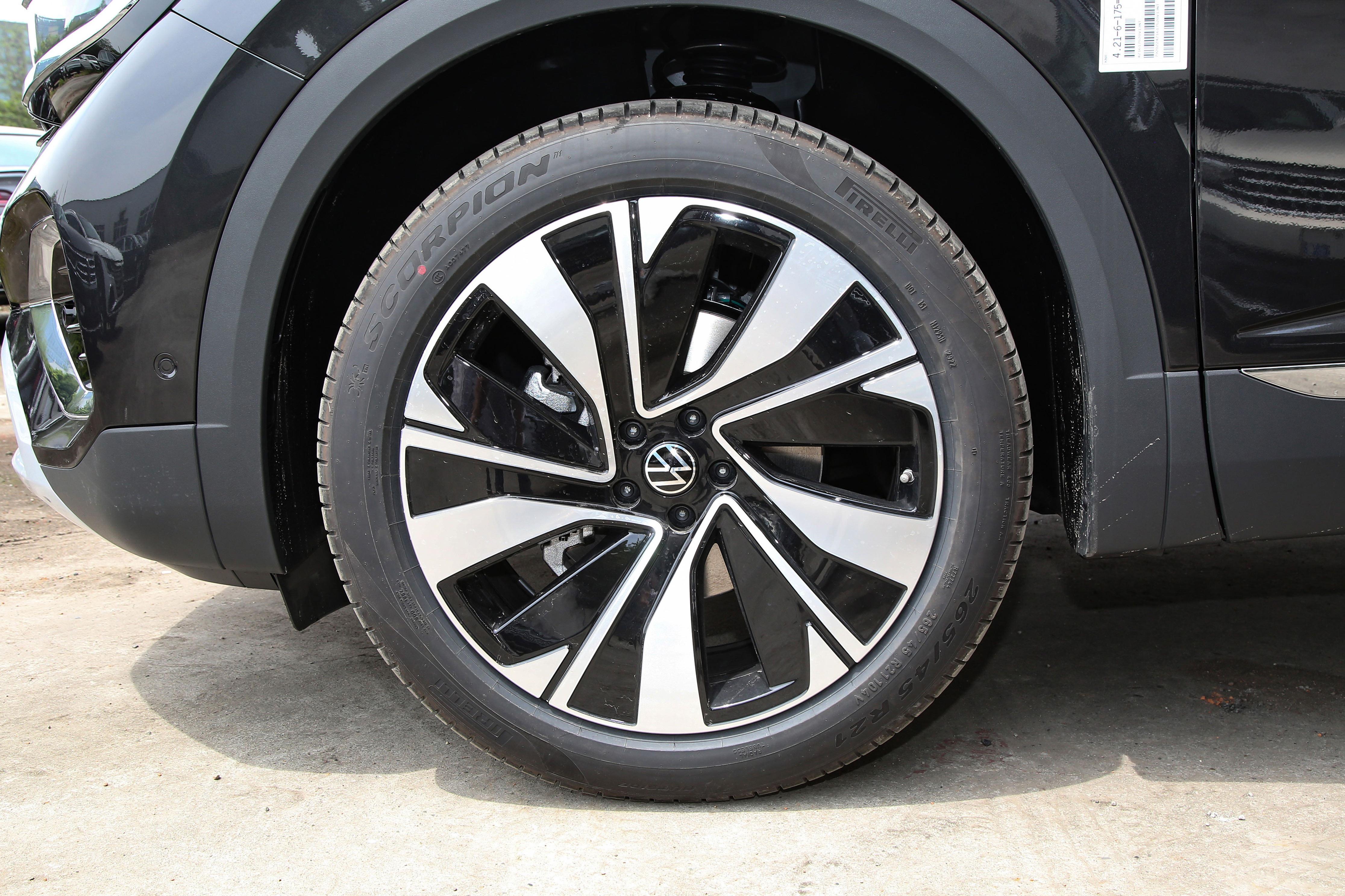 优惠6万元的车,六座的suv大众揽境内饰升级