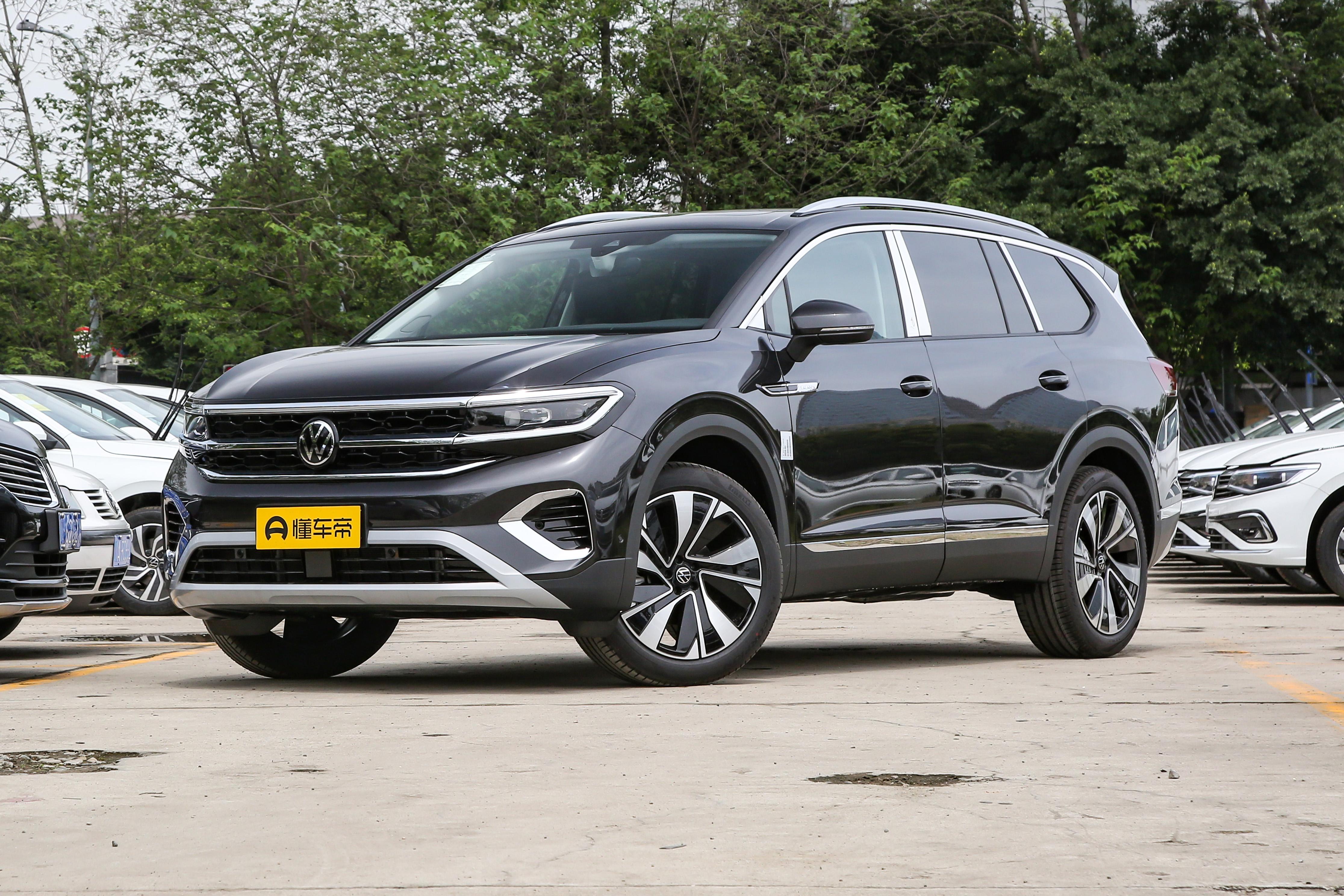 优惠6万元的车,六座的suv大众揽境内饰升级