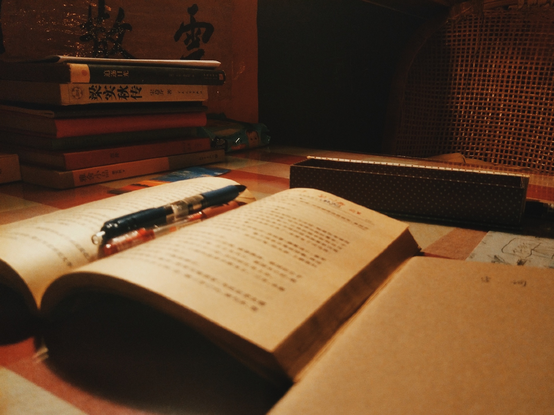 这也能当老师？男子教学剑道，结果被学生打的浑身泛疼