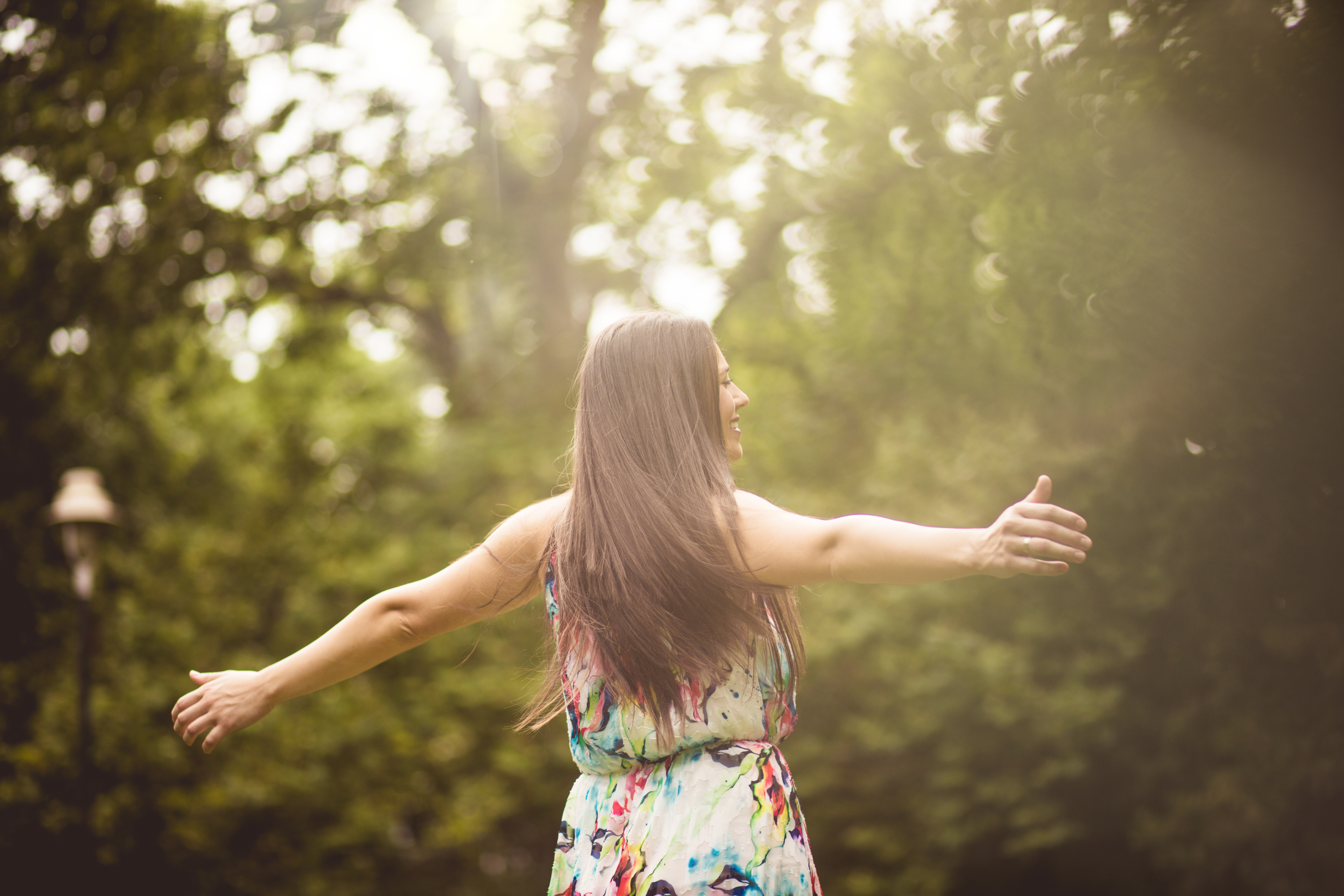 青少年勤学自强宣讲,青少年读书积极向上
