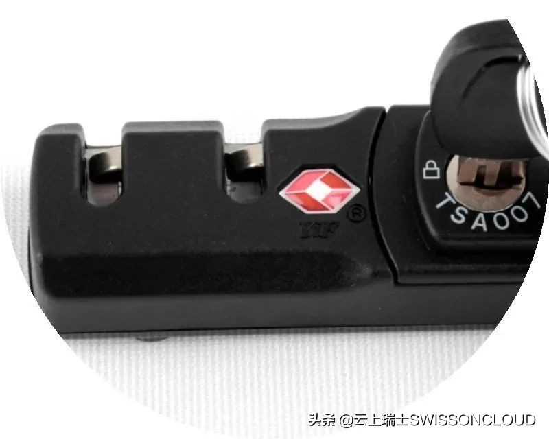 新秀丽箱子忘记密码怎么打开,如果箱子保险箱忘记密码怎么办