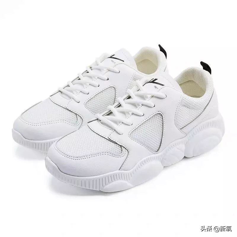 宋妍霏私服穿搭太时髦,土的掉渣时装表演