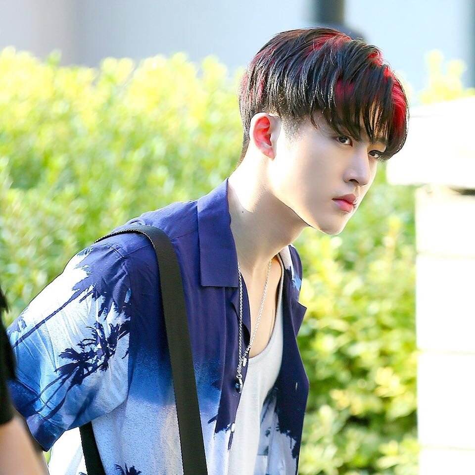 韩国yg权志龙,yg娱乐公司和权志龙的关系