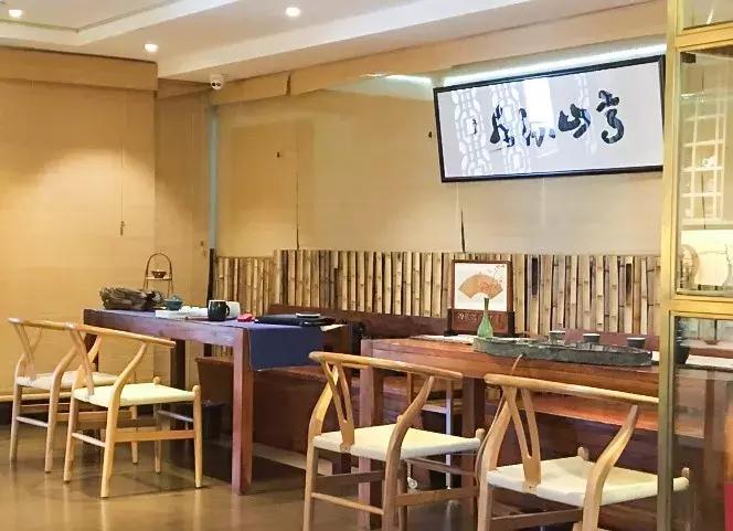 新街口负一层美食一条街,新街口美食街推荐