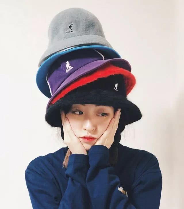 天气冷不想扎头发怎么办,热天洋气又凉快的帽子