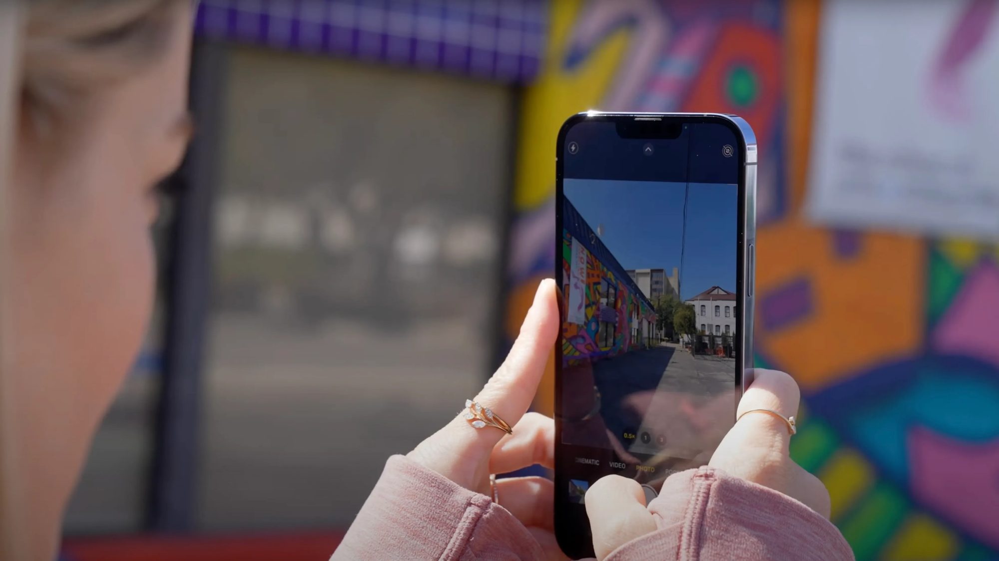 三星的曲面屏有什么优点,曲面屏手机都是坑吗