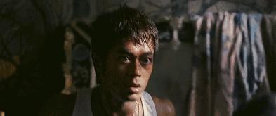 被称“女版陈冠希”，和多名大导演传绯闻，张静初败于太太团？