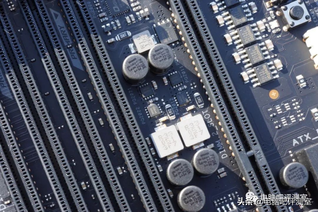 华硕rogmaximusxiii双卡,华硕rogmaximus主板对比