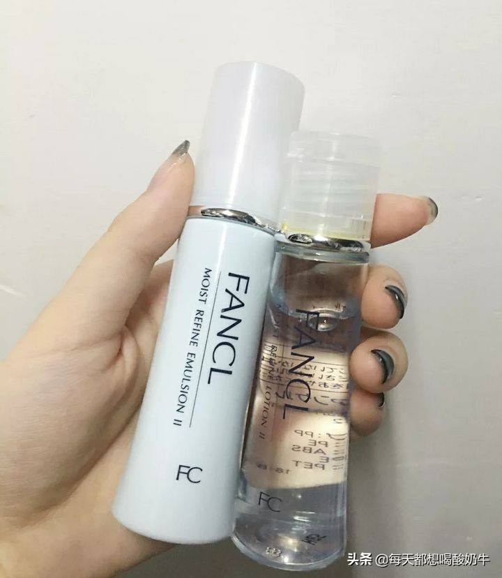 适合学生党的水乳套装推荐,38岁该选什么水乳套装平价好用