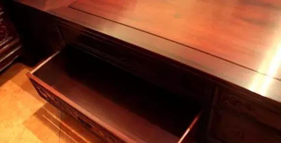 明清时期最受欢迎的7种红木用材,红木用材特征分类标准有哪些