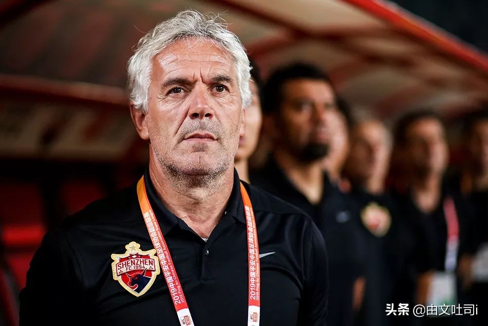 深圳足球青训俱乐部收费,深圳中超票价