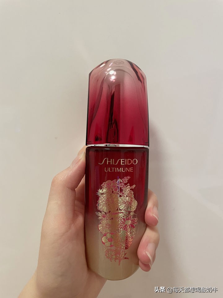 毛孔粗大爱出油泛红血丝,两颊毛孔粗大泛红血丝面膜