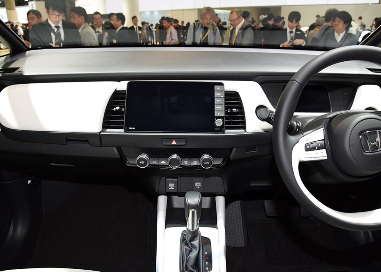 本田飞度改色双色灰魅紫双拼,本田飞度潮跑pro2023双色版