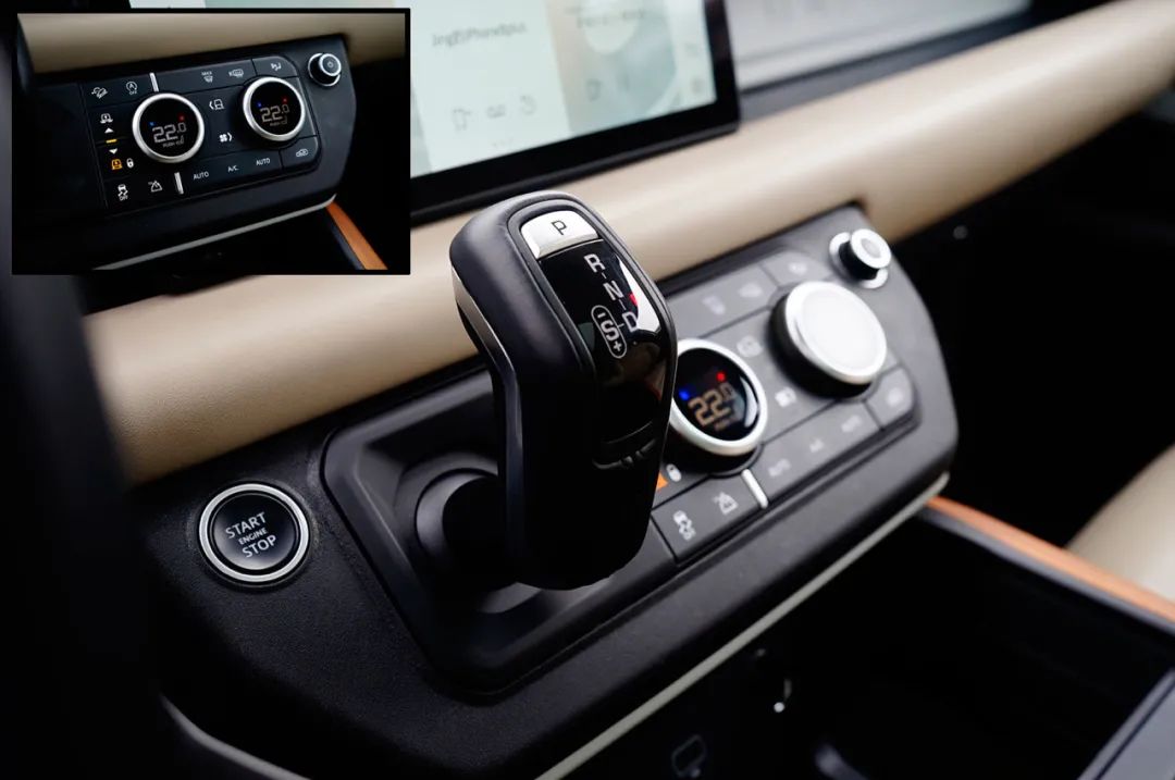 试驾路虎全新卫士,路虎卫士110p400x和暗黑特别版区别