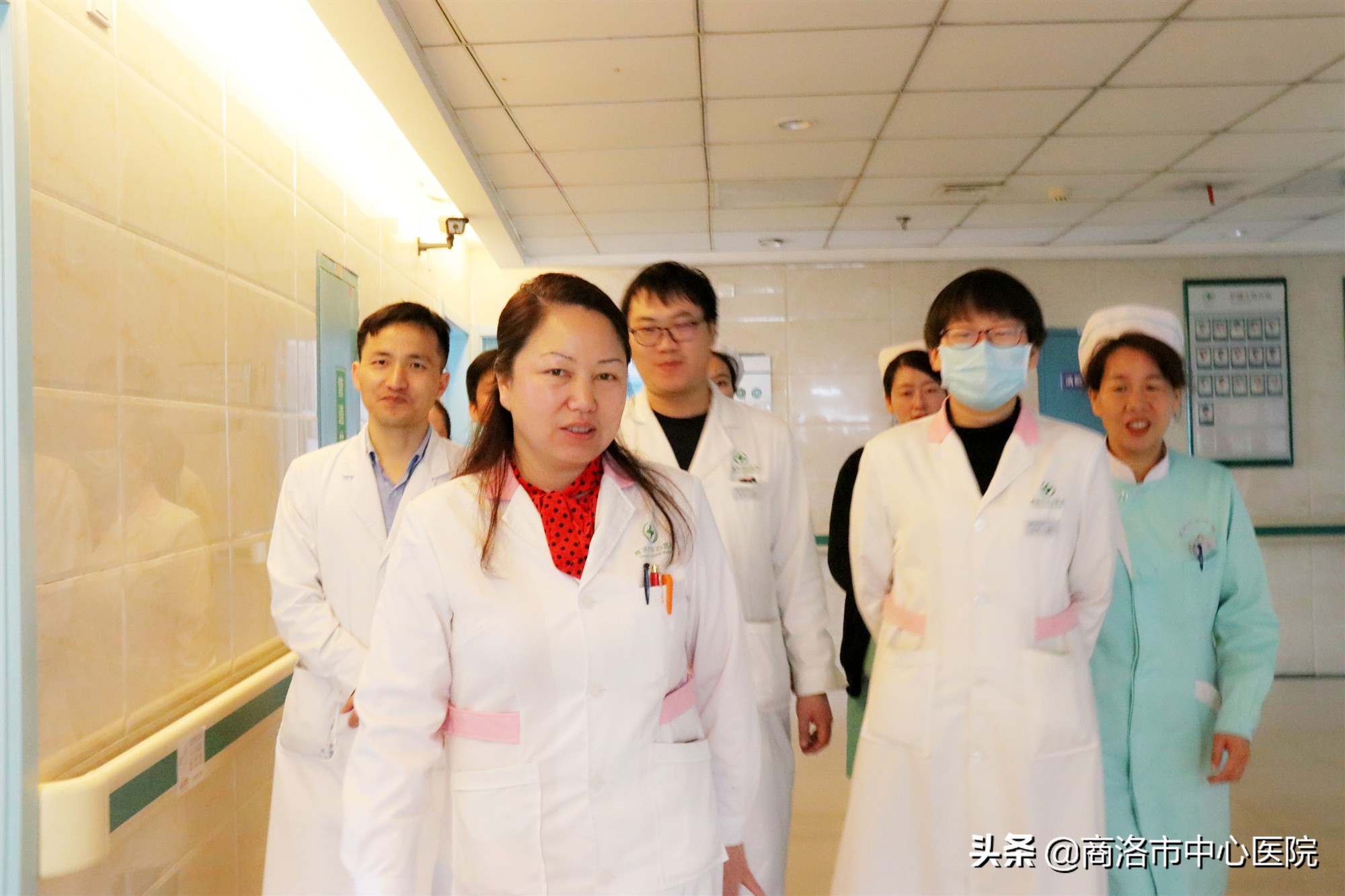 让梦想照亮人生的舞台——记市中心医院妇科主任、商洛市首批有突出贡献拔尖人才何茵芳