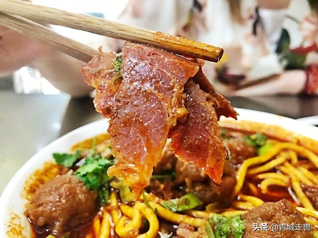 山西临汾哪的牛肉丸子面好吃,生活就是一碗山西临汾牛肉丸子面